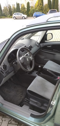 Suzuki SX4 cena 27000 przebieg: 184000, rok produkcji 2010 z Września małe 121